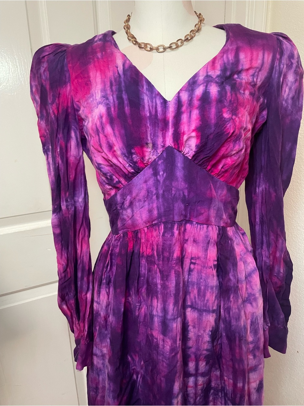 Purple & Pink Tie-Dye V-Neck Women’s Dress
